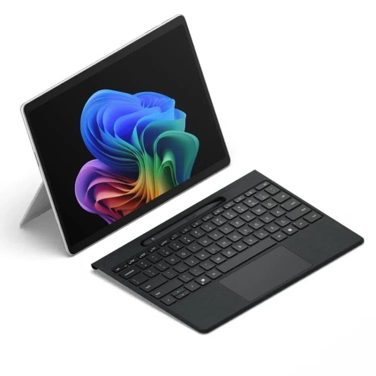 تبلت 13 اینچی مایکروسافت مدل Surface Pro 11 – Ultra 7 ظرفیت 256 گیگابایت و رم 16 گیگابایت به همراه کیبورد Surface Pro Singature Copilot و قلم Slim Pen 2